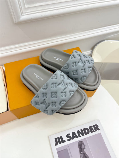 LV SLIDES GREY