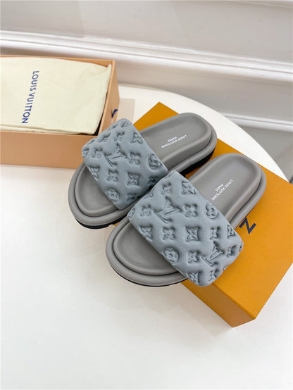 LV SLIDES GREY