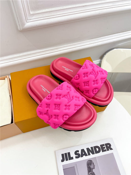 LV SLIDES PINK