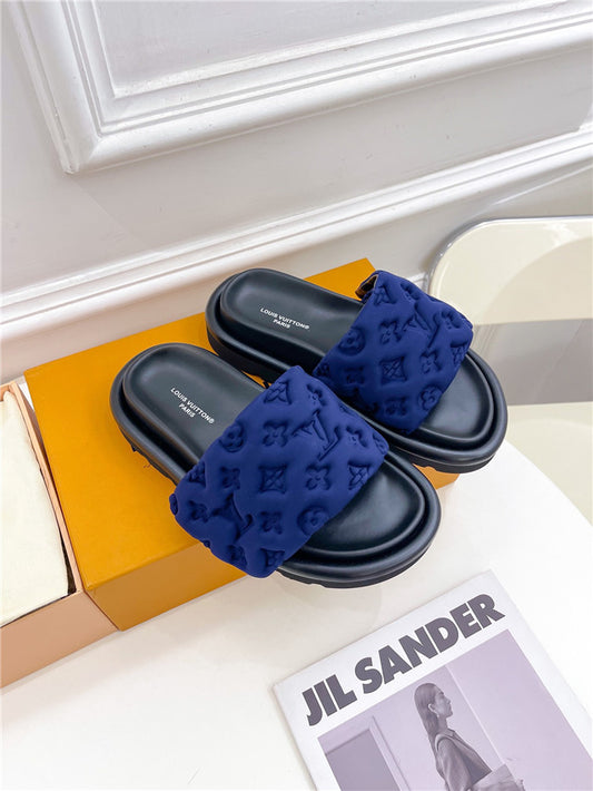 LV SLIDES  BLUE