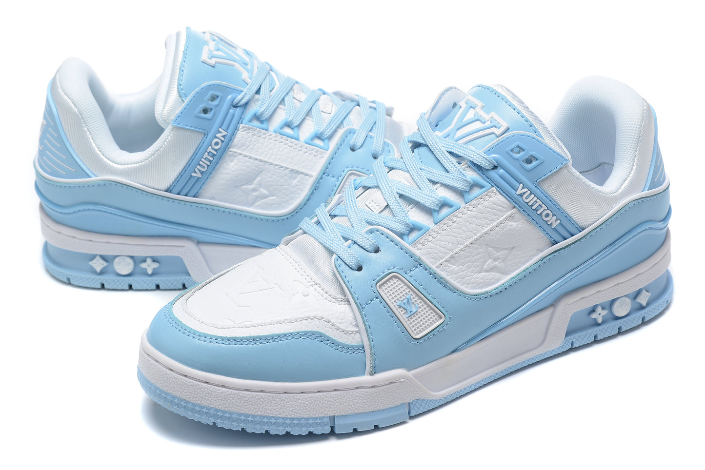 LV TRAINER SNEAKER LIGHT BLUE